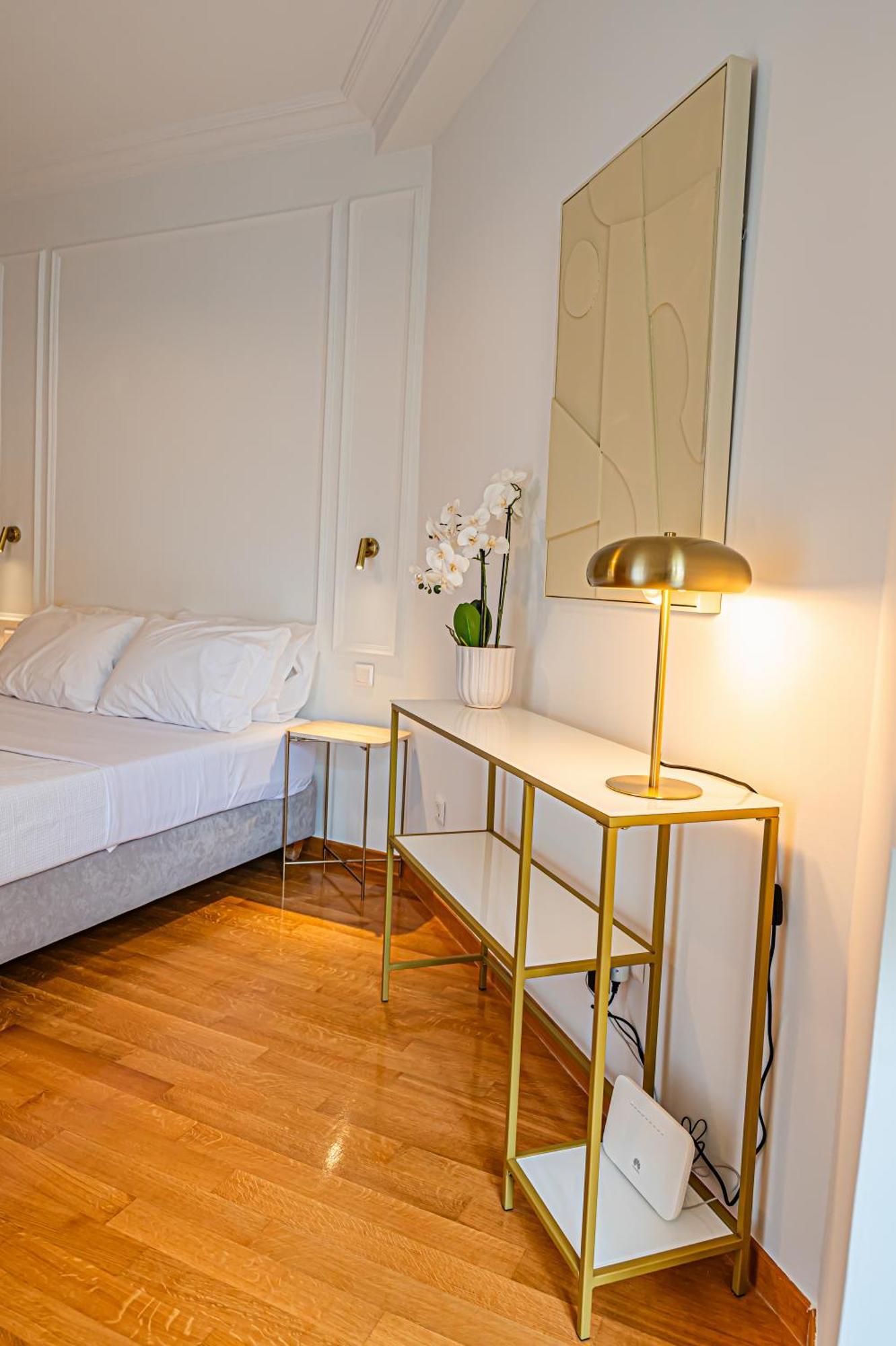 Ιkia Plaka - Timeless Elegance In Athens Appartement Buitenkant foto